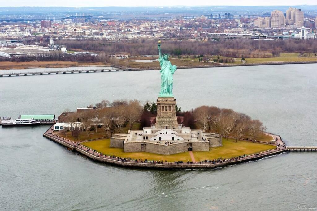 ニューヨークSwj 2Nd - Times Sq, Brooklyn Bridge, Lga In 15 Minアパートメント エクステリア 写真